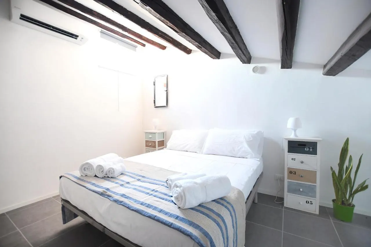 Iflat Residenza Liberta Ai Giardini Del Centro Apartment Palermo 0*,  Italy